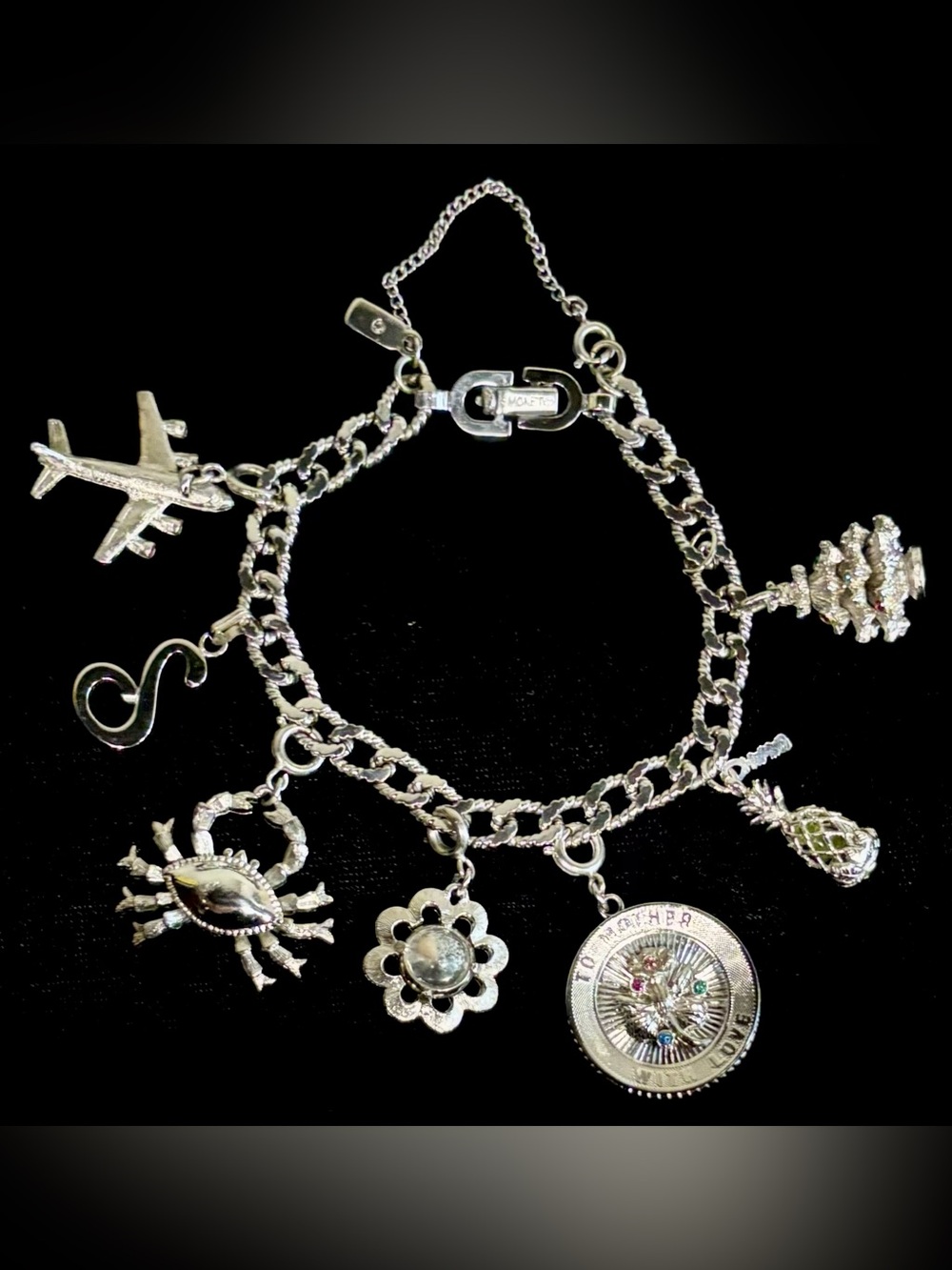 Vintage MONET Signed Silver Tone Curb Link Adjustable 7 Charm Bracelet 7” long